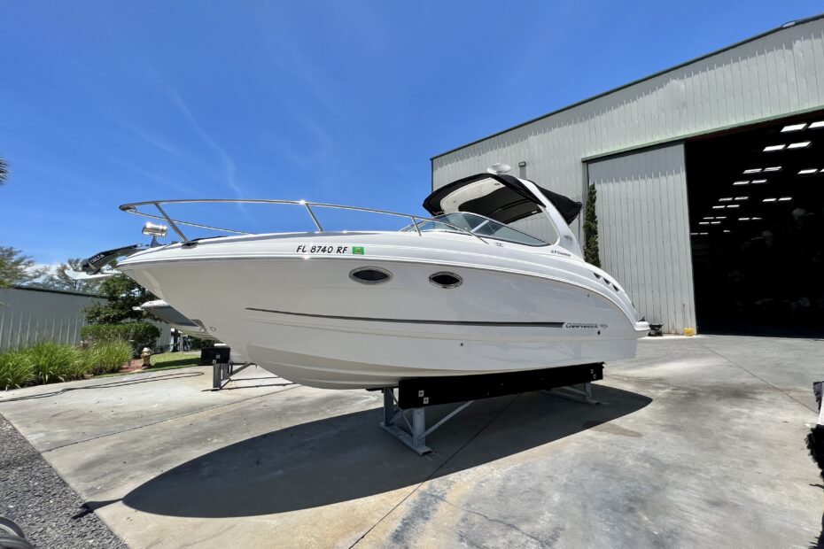 2017 Chaparral 270