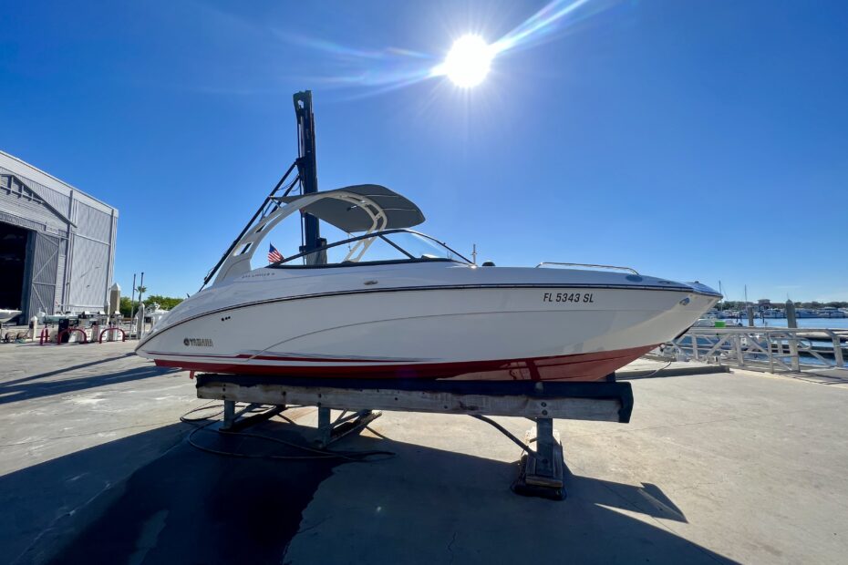 2016 Yamaha 242 Limited