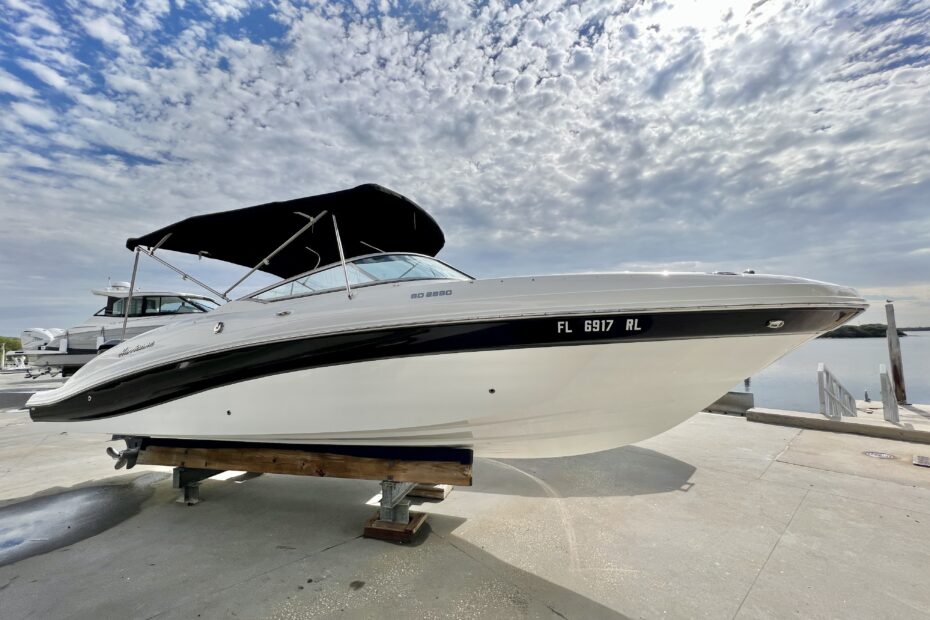 2017 Hurricane 2690