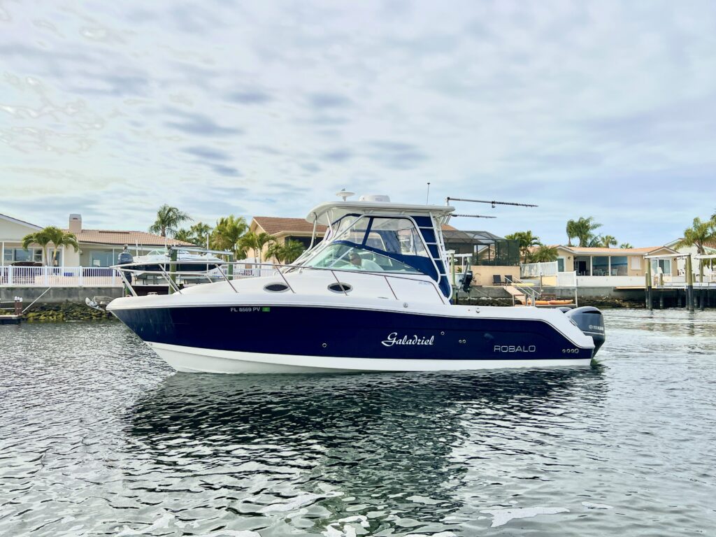 2014 Robalo R305 WA